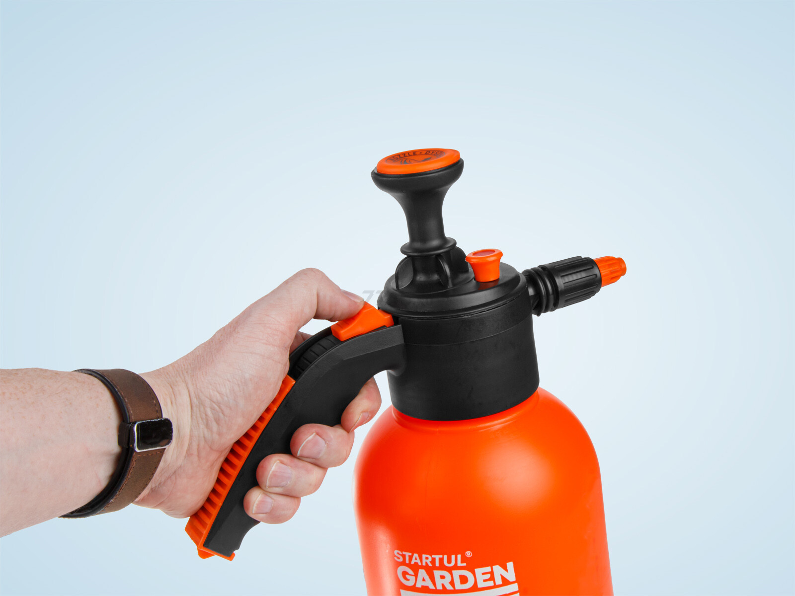 Опрыскиватель ручной 1 л STARTUL Garden (ST6550-10) - Фото 17