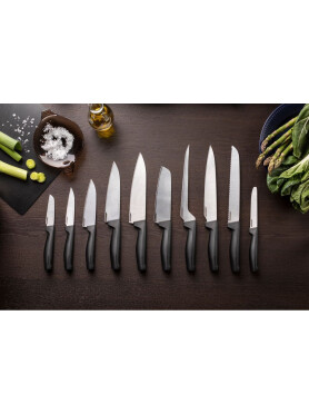 Нож поварской FISKARS Hard Edge 20 см 