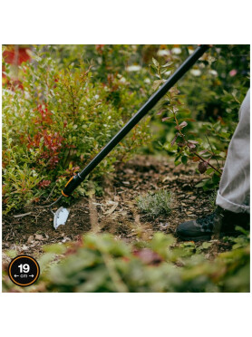 Тяпка (мотыга) FISKARS OneClick 